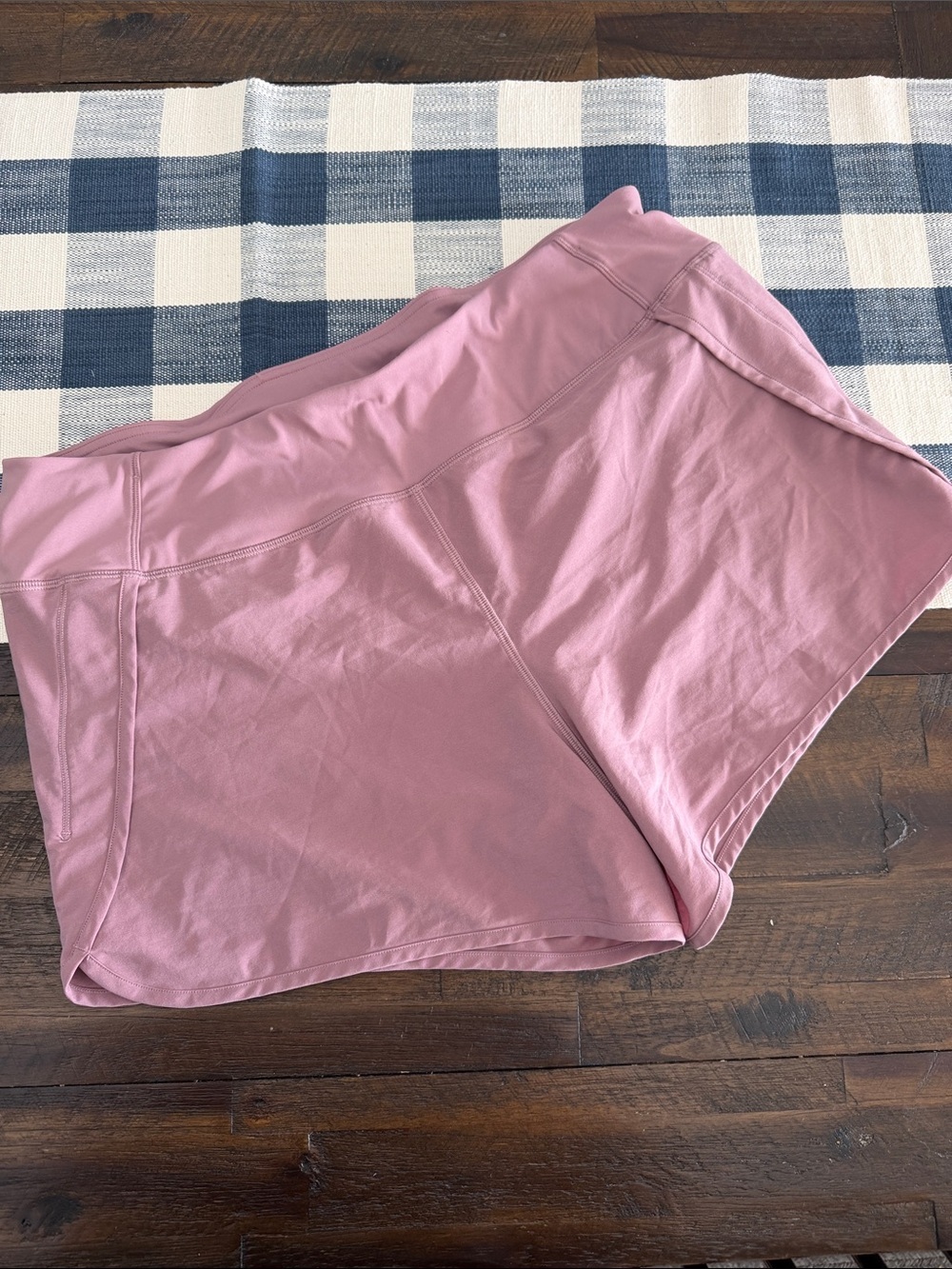 CRZ YOGA Dusty Pink Athletic Shorts